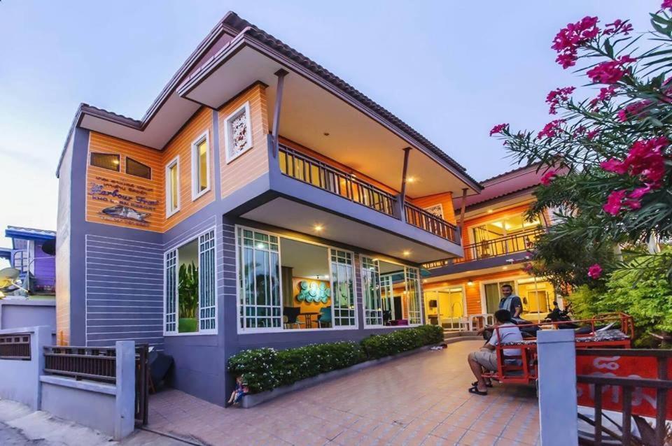 Hotel The Harbor Front เกาะล้าน Exteriér fotografie