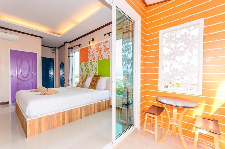 Hotel The Harbor Front เกาะล้าน Exteriér fotografie