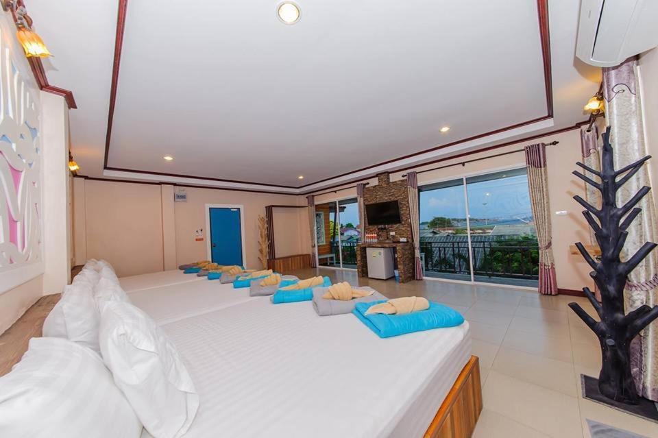 Hotel The Harbor Front เกาะล้าน Exteriér fotografie